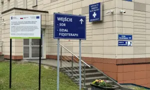 Wejście do SOR i Działu Fizjoterapii w Rzeszowie. Dziś ostry dyżur czeka na pacjentów.