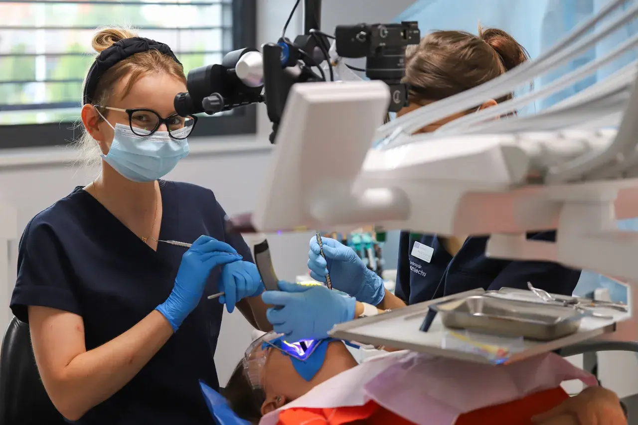 Ile czasu po dentyście nie można jeść? Ważne informacje dla zdrowia