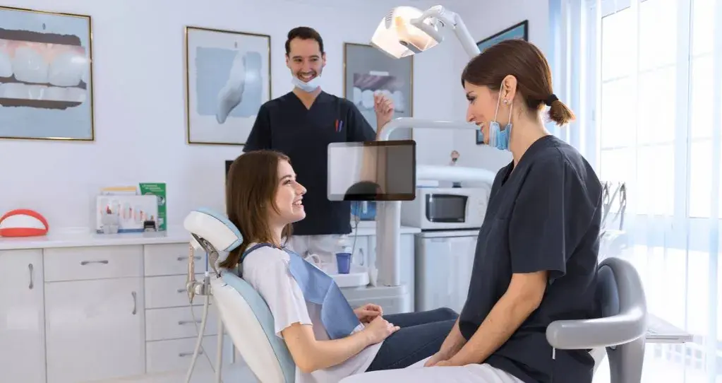 Czy można iść chorym do dentysty? Ważne informacje o ryzyku zdrowotnym
