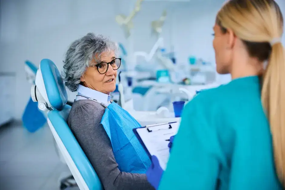 Zdjęcie Ile kosztuje znieczulenie u dentysty na NFZ? To naprawdę bezpłatne!