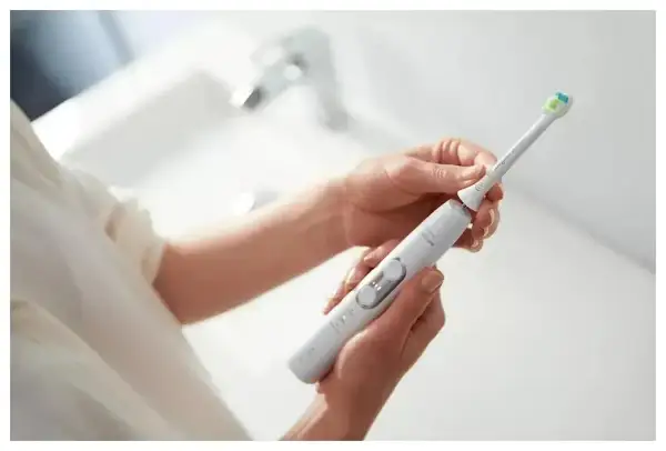 Szczoteczka soniczna Philips czy Seysso - która lepiej dba o zęby?